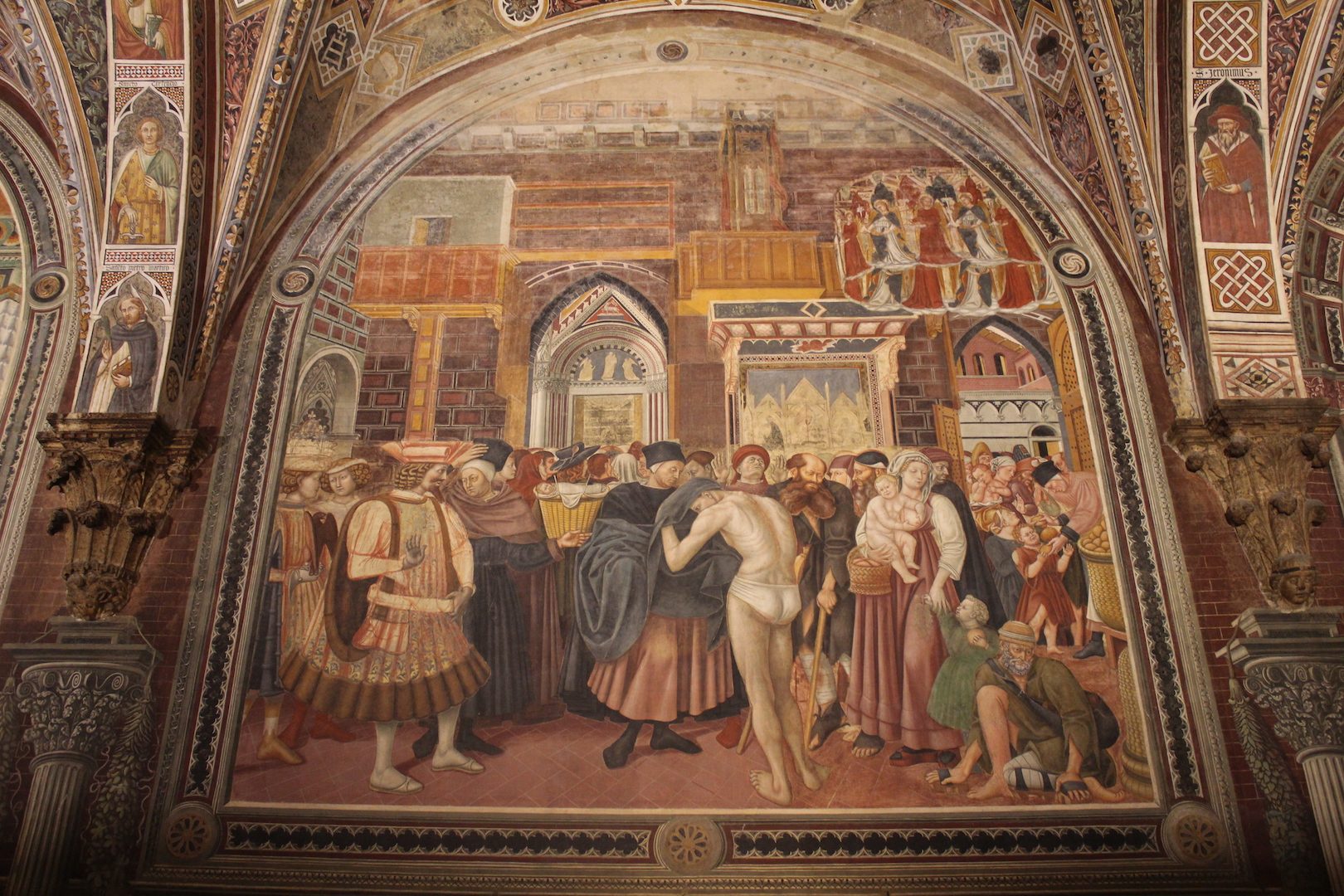 Santa Maria della Scala (10).JPG